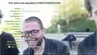 يلعب هو صحبه بعدين ينكه