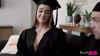 واحد ينيكك اختة