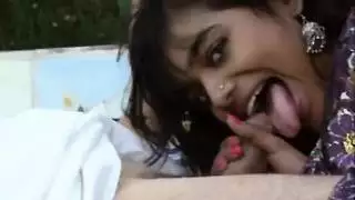 حفلة جنس عربية جامحة: سيبيل تأخذ عدة أعضاء ذكرية