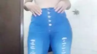 الجمال العربي المسلم الحقيقي في الحجاب يستمني كس التدفق لهزة الجماع للاباحية العربية