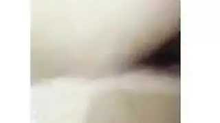 قضيب الزوج العراقي الكبير في فتحة شرج زوجته الضيقة