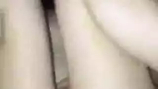 إيلاج مهبلي وشرجي مزدوج مع مراهقة آسيوية