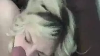 سكس محرام الاب يشوف بتهو وهي تشلح ملابسها