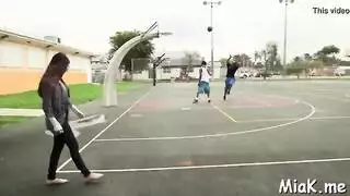 مايا خليفةمايا خليفة